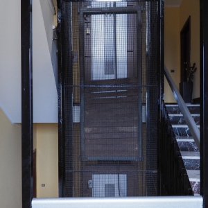 Budynki bez windy – jak zapewnić dostępność dla wszystkich użytkowników